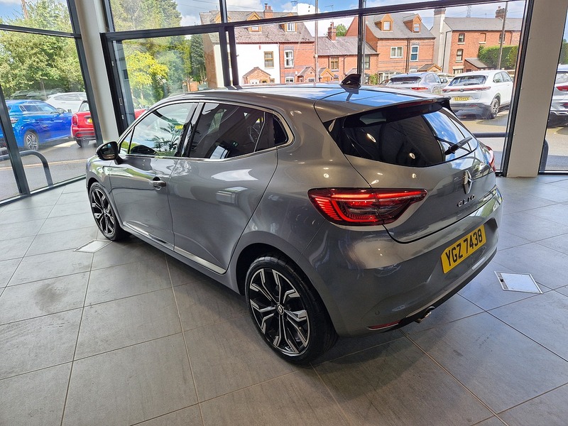 Renault Clio TCe Techno - U12102
