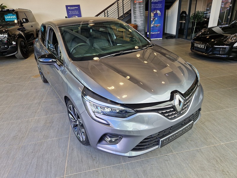Renault Clio TCe Techno - U12102