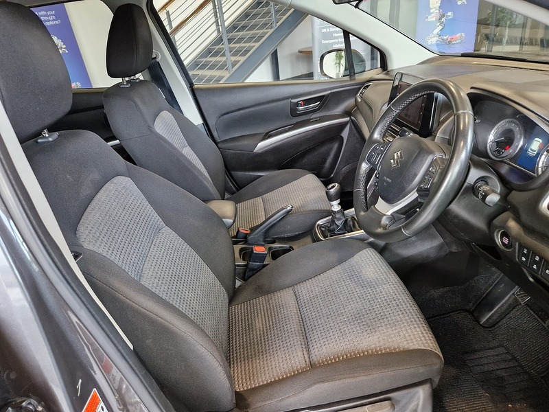 Suzuki S-Cross Boosterjet MHEV Motion - U12109