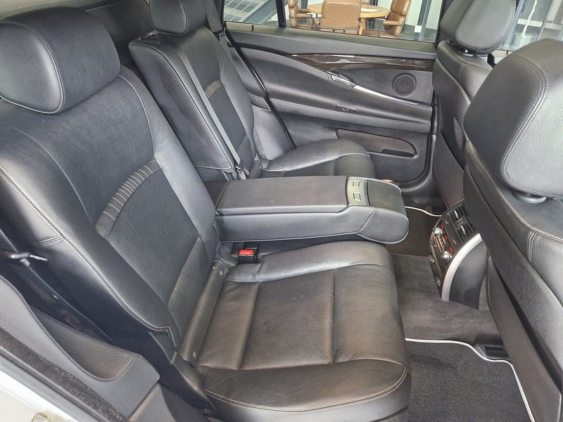 BMW 5 Series Gran Turismo 535d M Sport - U12115