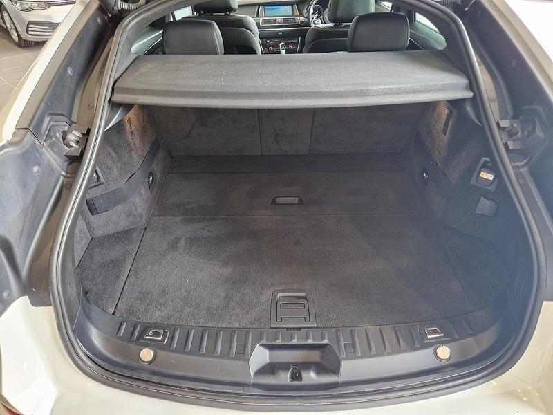 BMW 5 Series Gran Turismo 535d M Sport - U12115
