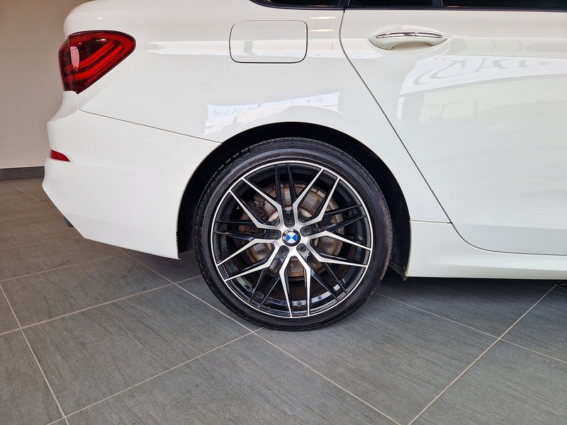 BMW 5 Series Gran Turismo 535d M Sport - U12115