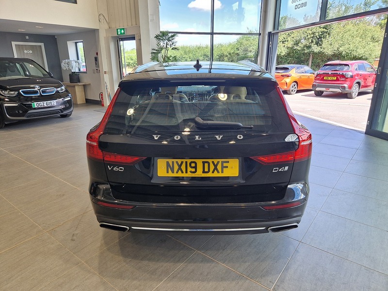 Volvo V60 D4 Inscription - U12120