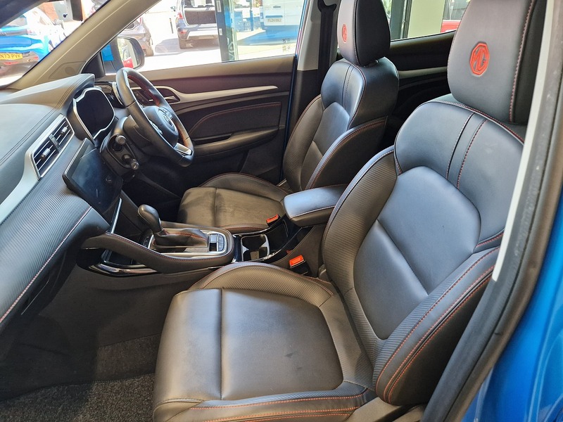 MG MG ZS T-GDI Exclusive - U12126