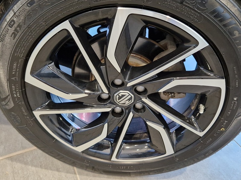 MG MG ZS T-GDI Exclusive - U12126