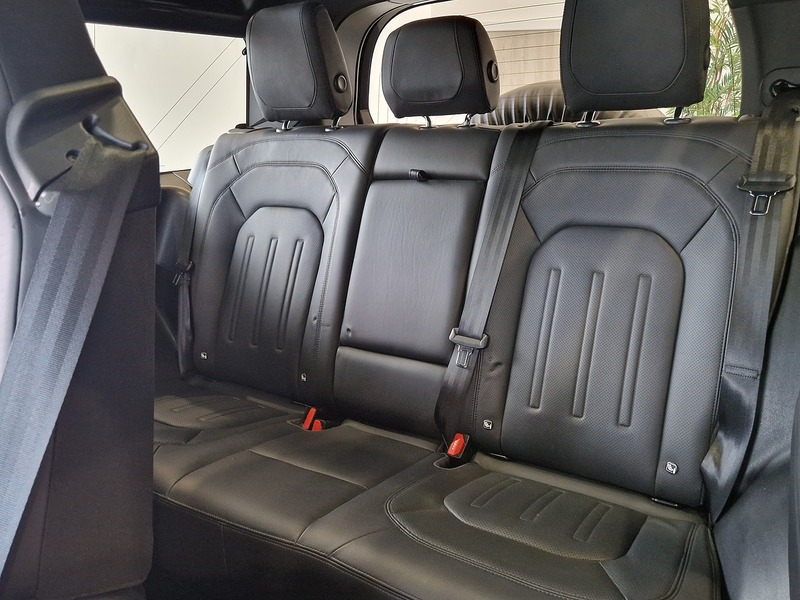 Land Rover Defender 90 D250 MHEV HSE - U12128