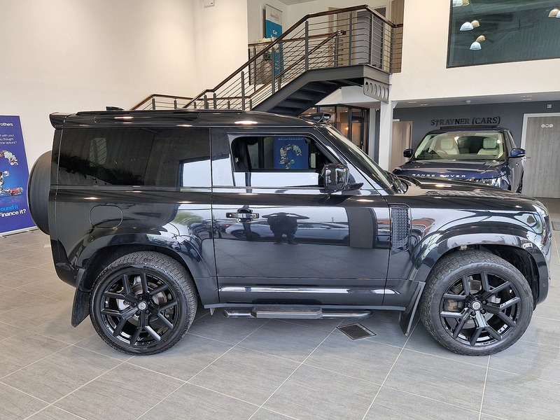 Land Rover Defender 90 D250 MHEV HSE - U12128