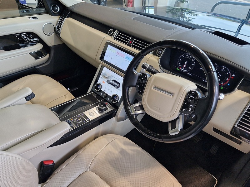 Land Rover Range Rover SD V8 Autobiography - U12129