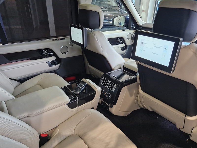 Land Rover Range Rover SD V8 Autobiography - U12129