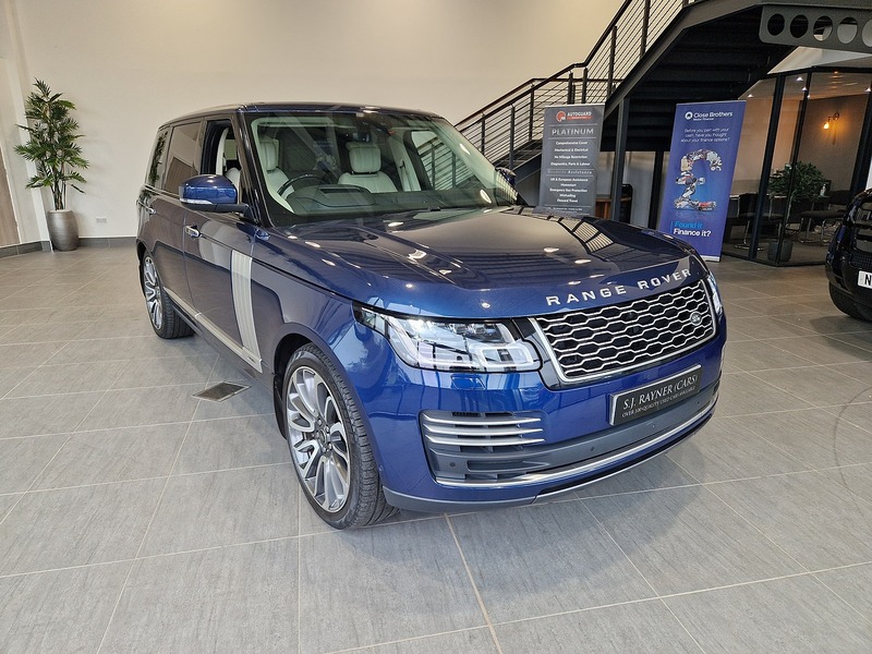 Land Rover Range Rover SD V8 Autobiography - U12129