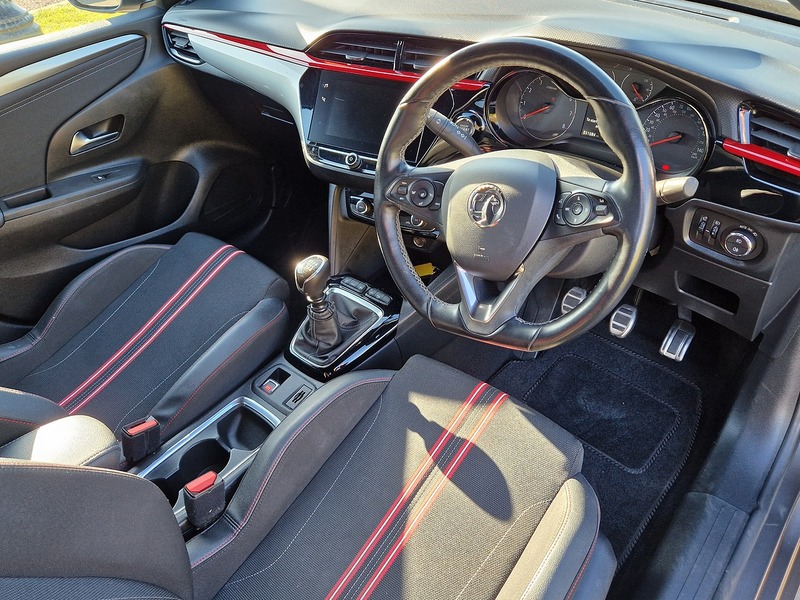 Vauxhall Corsa Turbo SRi Nav Premium - U12131