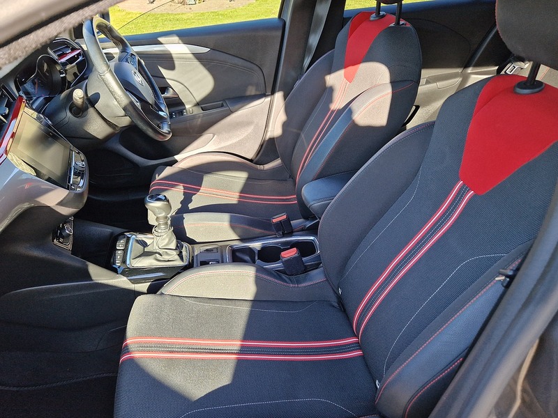 Vauxhall Corsa Turbo SRi Nav Premium - U12131