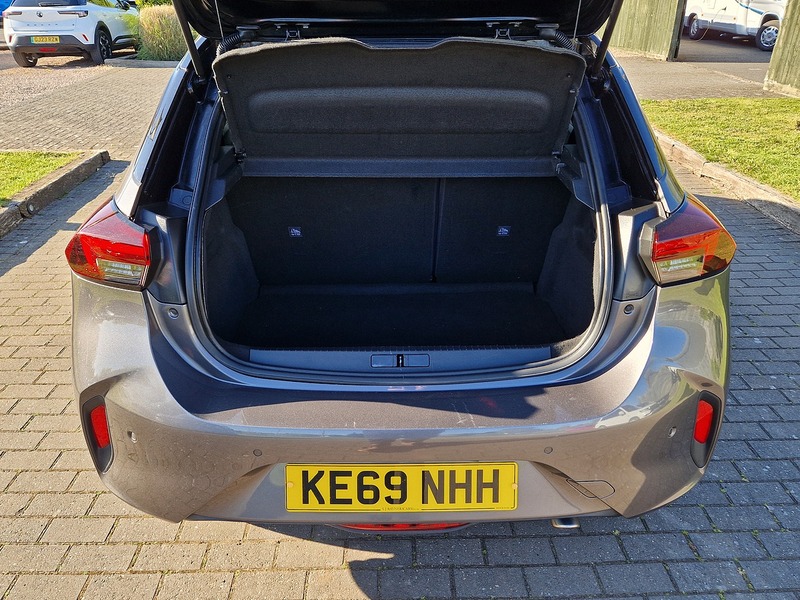 Vauxhall Corsa Turbo SRi Nav Premium - U12131