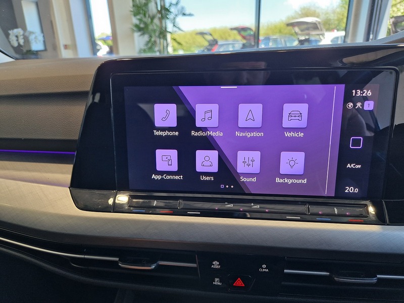 Volkswagen Golf TDI Life - U12139