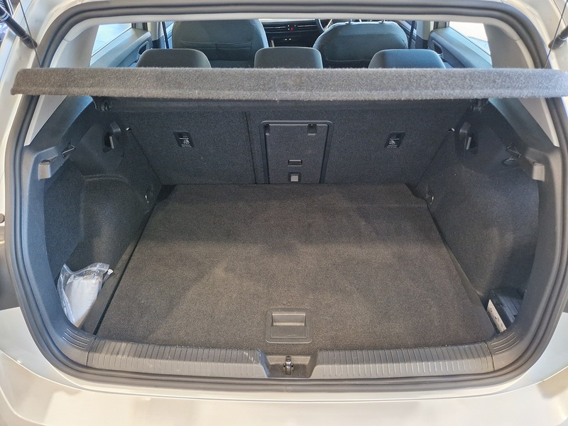 Volkswagen Golf TDI Life - U12139