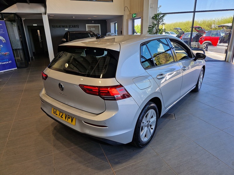 Volkswagen Golf TDI Life - U12139
