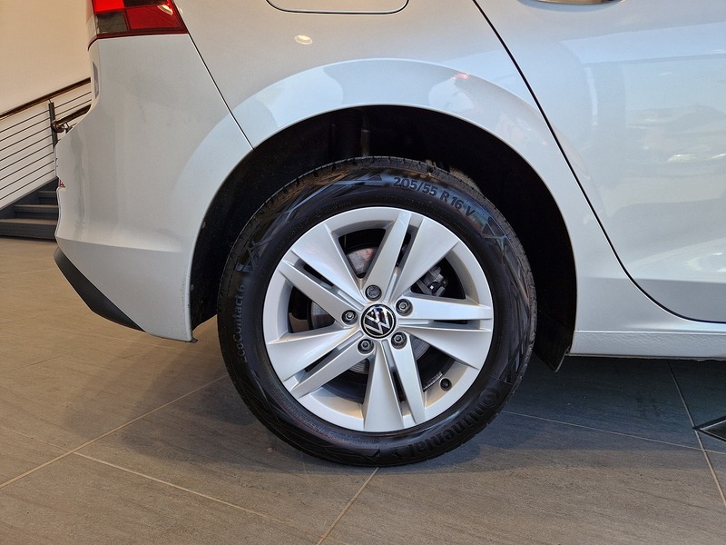 Volkswagen Golf TDI Life - U12139