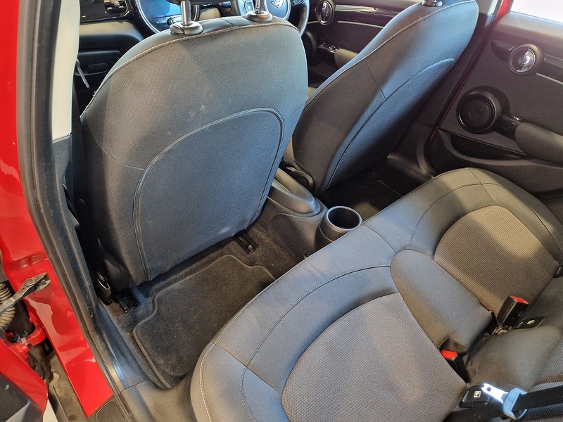 MINI Hatch Cooper Classic - U12143
