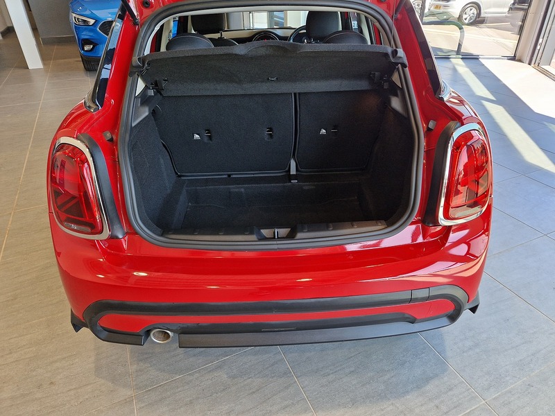 MINI Hatch Cooper Classic - U12143