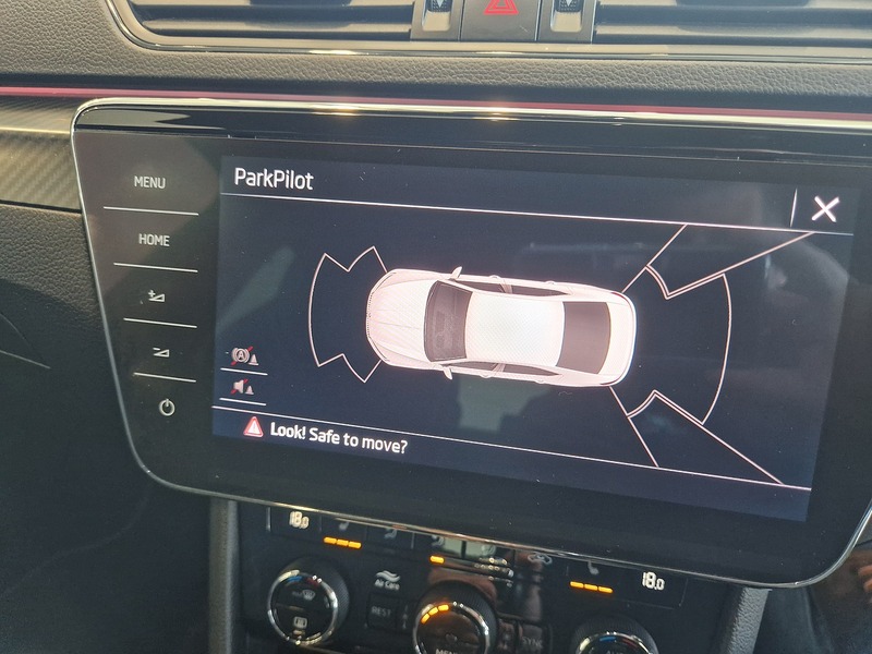 Skoda Superb TSI ACT SportLine Plus - U12146