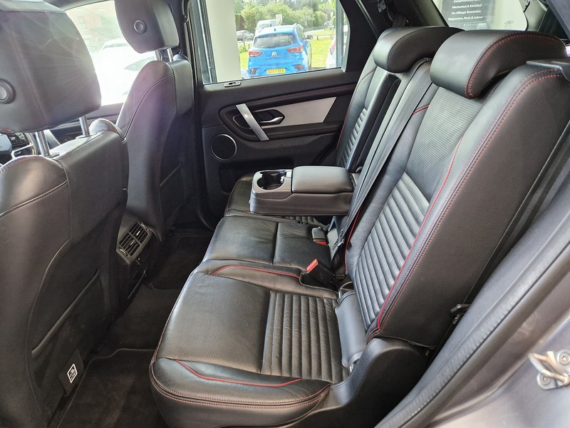 Land Rover Discovery Sport D200 MHEV R-Dynamic SE - U12149