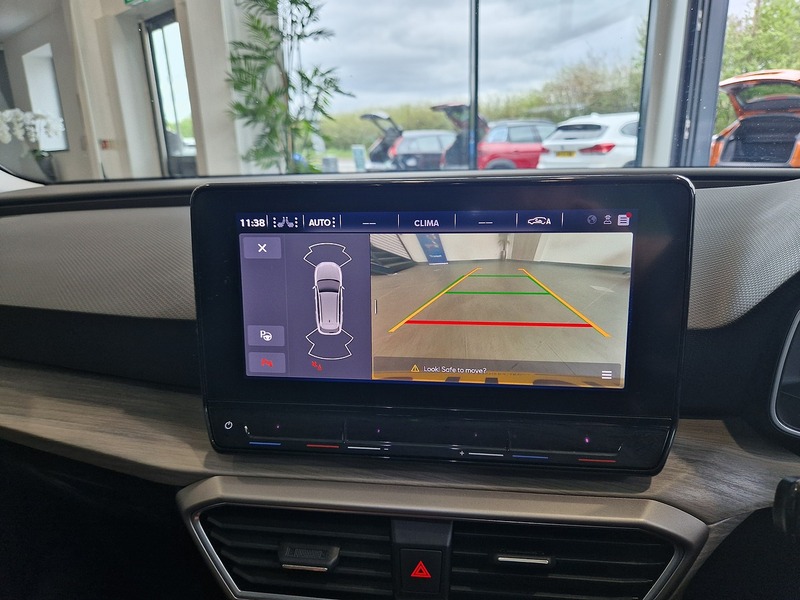 SEAT Leon eTSI MHEV XCELLENCE - U12150