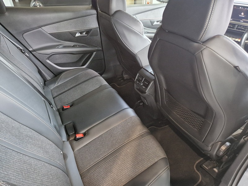Peugeot 3008 BlueHDi GT Line Premium - U12154
