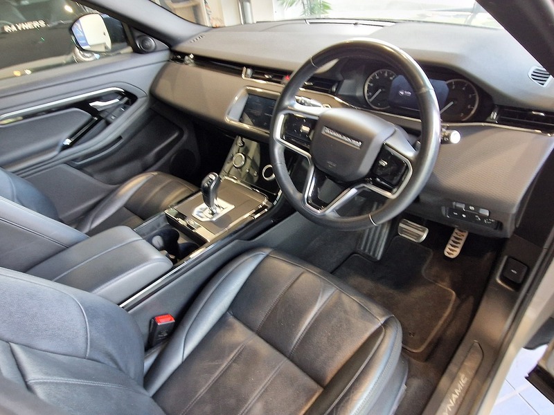 Land Rover Range Rover Evoque P300e R-Dynamic S - U12161