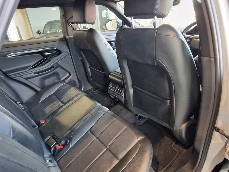 Land Rover Range Rover Evoque P300e R-Dynamic S - U12161