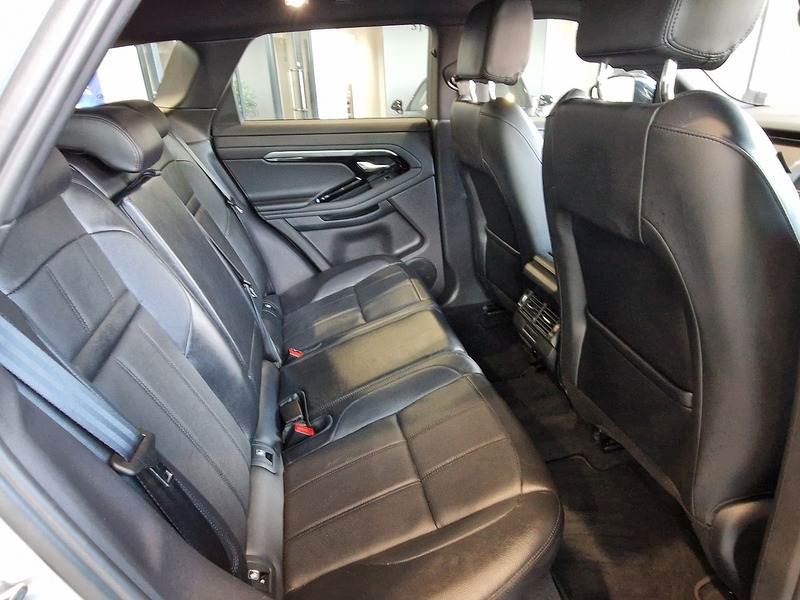 Land Rover Range Rover Evoque P300e R-Dynamic S - U12161