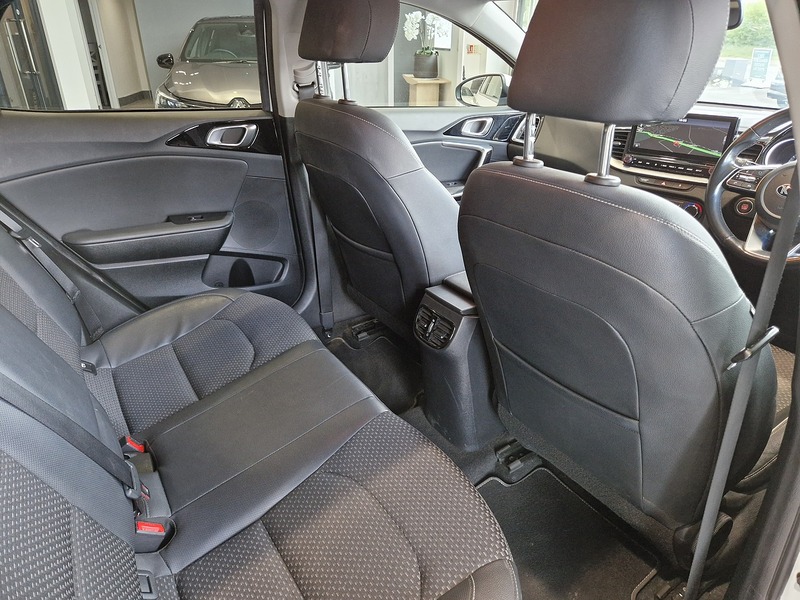 Kia XCeed T-GDi 3 - U12163