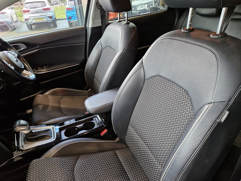 Kia XCeed T-GDi 3 - U12163
