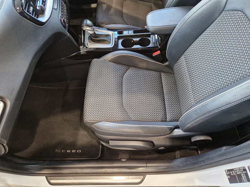 Kia XCeed T-GDi 3 - U12163