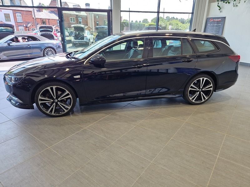 Vauxhall Insignia Turbo D BlueInjection SRi VX Line Nav - U12170