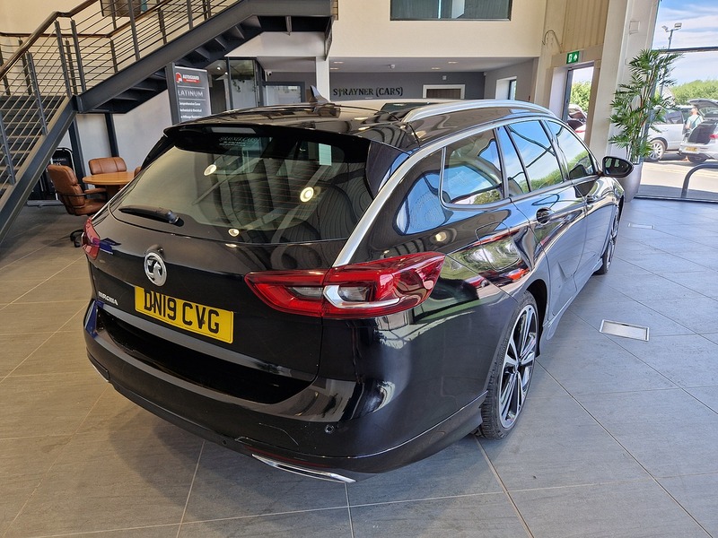Vauxhall Insignia Turbo D BlueInjection SRi VX Line Nav - U12170