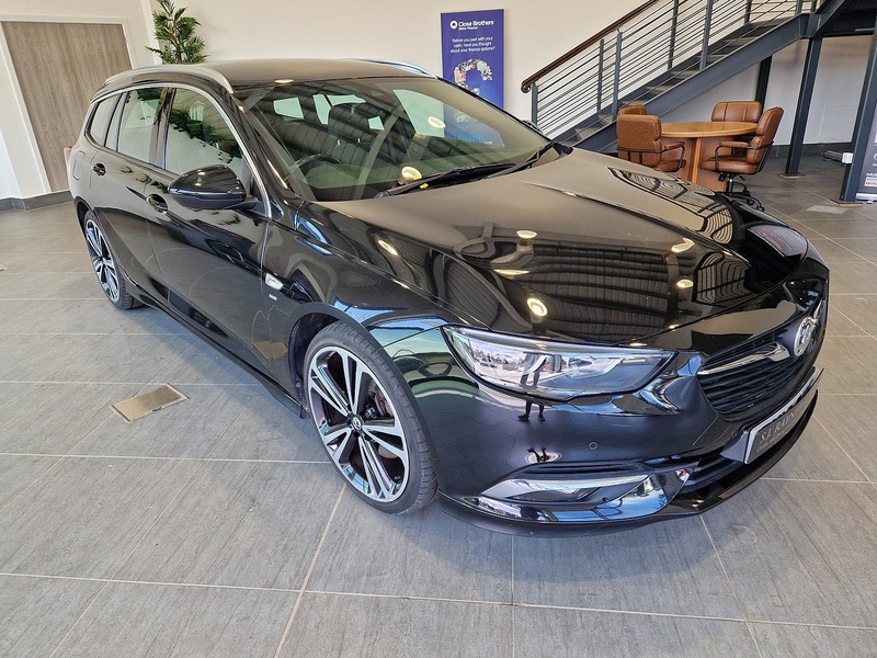 Vauxhall Insignia Turbo D BlueInjection SRi VX Line Nav - U12170