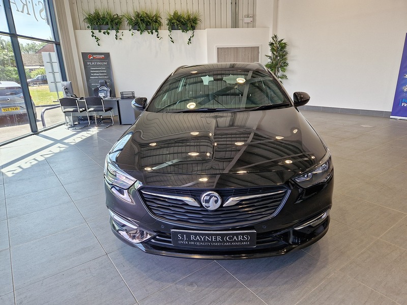 Vauxhall Insignia Turbo D BlueInjection SRi VX Line Nav - U12170