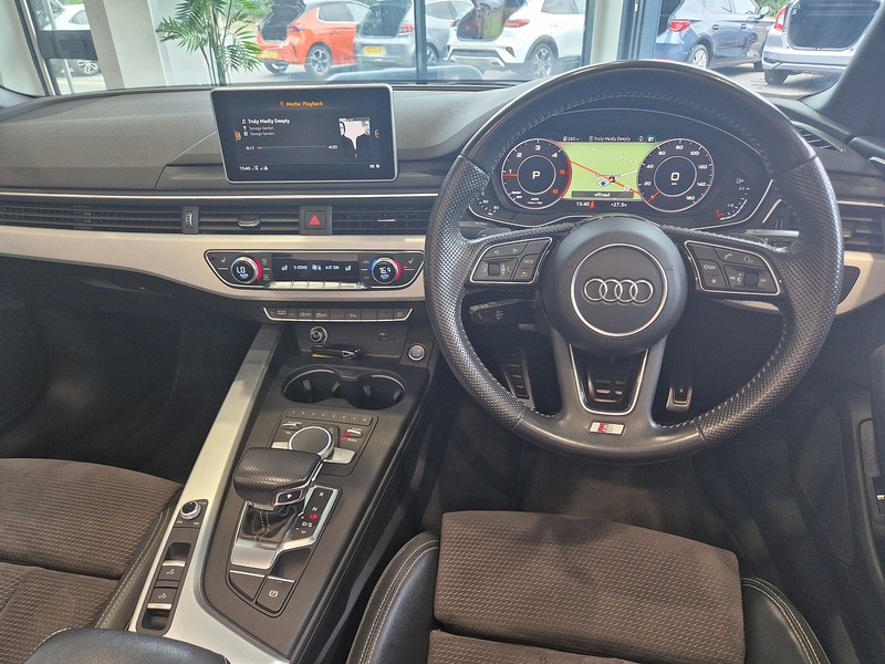 Audi A5 Cabriolet TDI S line - U12172