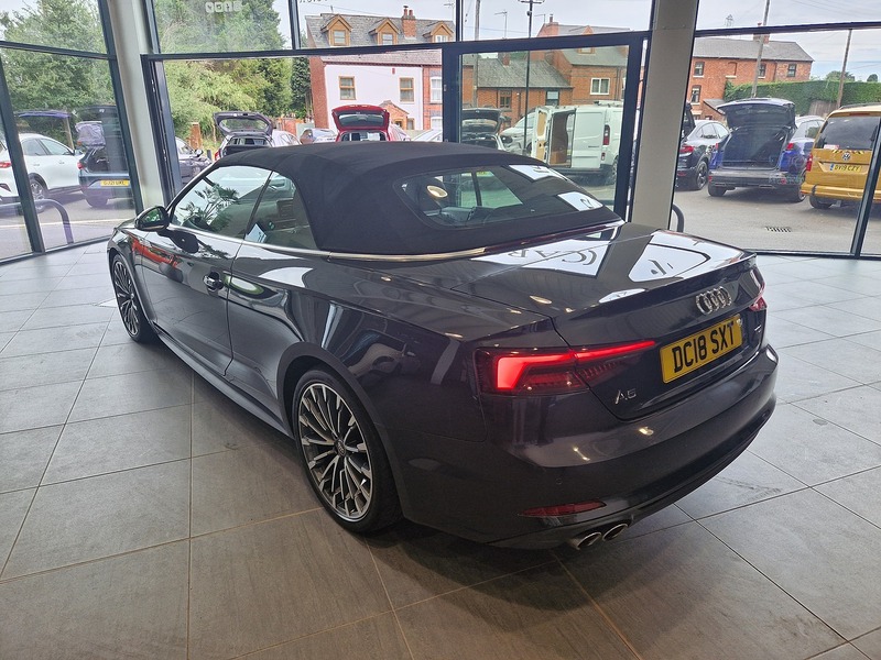 Audi A5 Cabriolet TDI S line - U12172