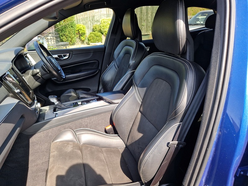 Volvo XC60 D5 PowerPulse R-Design - U12177