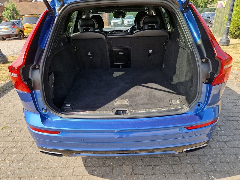 Volvo XC60 D5 PowerPulse R-Design - U12177