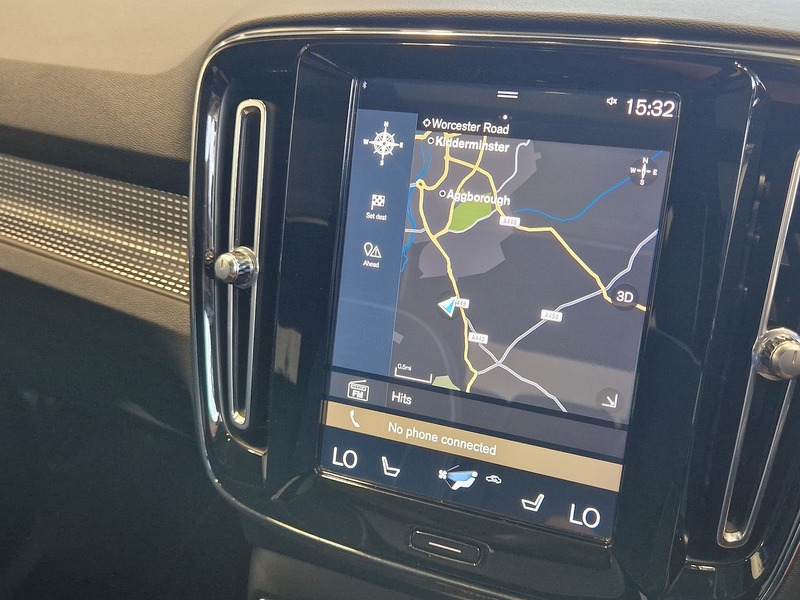 Volvo XC40 D4 First Edition - U12179