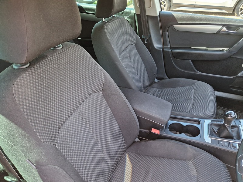 Volkswagen Passat TDI BlueMotion Tech R-Line - U12181