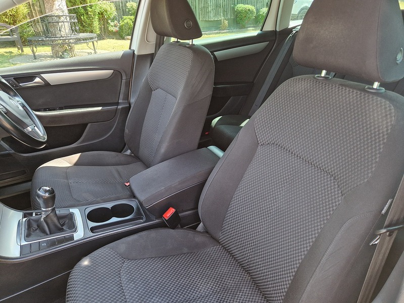 Volkswagen Passat TDI BlueMotion Tech R-Line - U12181