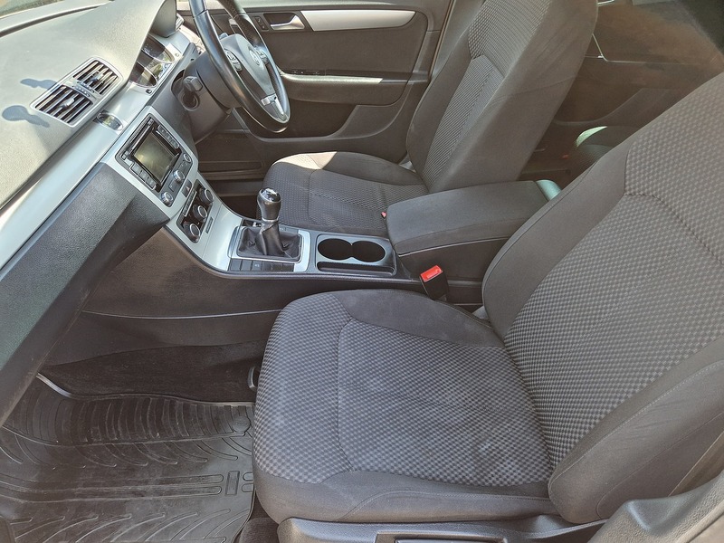 Volkswagen Passat TDI BlueMotion Tech R-Line - U12181