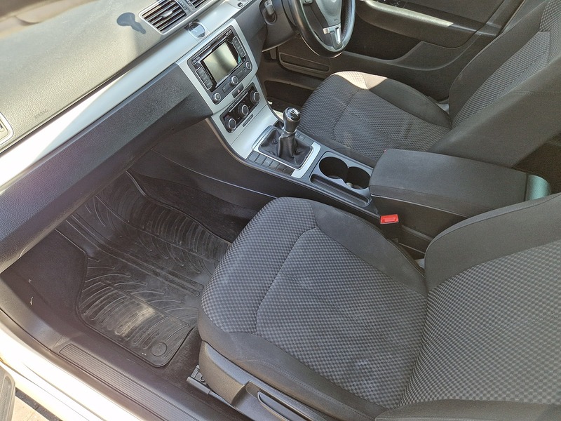 Volkswagen Passat TDI BlueMotion Tech R-Line - U12181