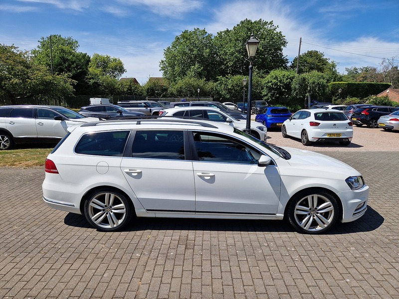 Volkswagen Passat TDI BlueMotion Tech R-Line - U12181