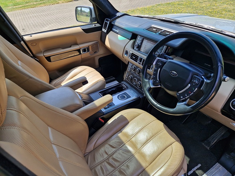 Land Rover Range Rover TD V8 Vogue SE - U12183