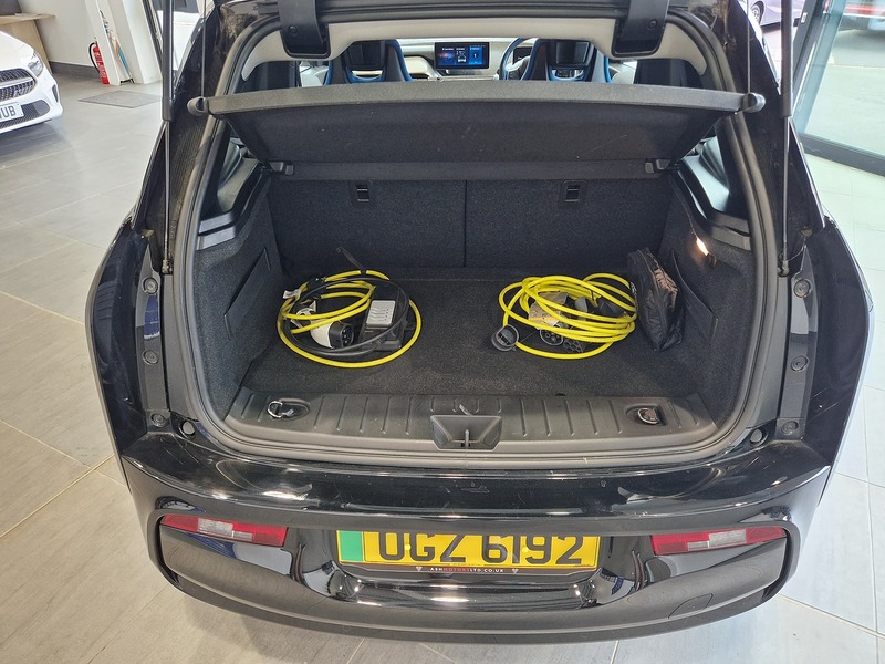 BMW i3  - U12187