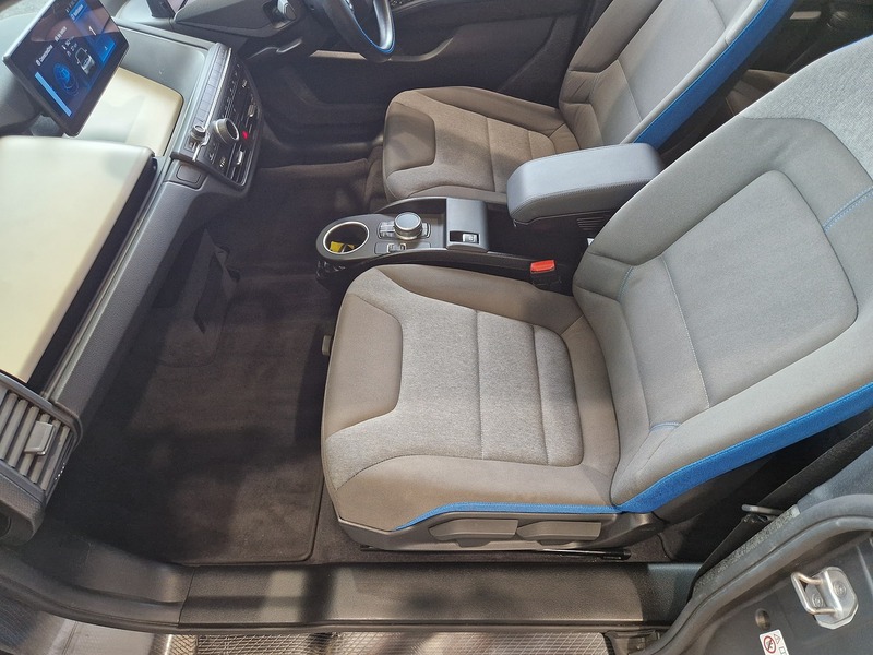 BMW i3  - U12187
